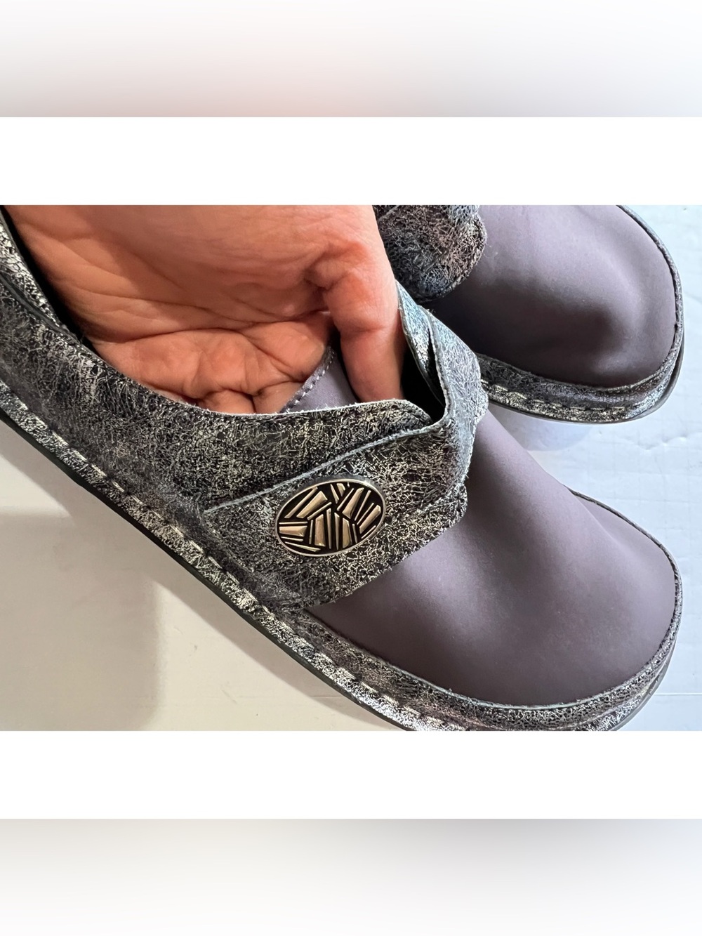 Alegria Den-735 metallic gray and plum slip on shoes US Women’s 8.5 EU 39 - Picture 10 of 12